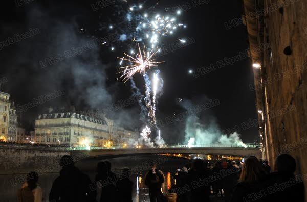 feu artifice besancon